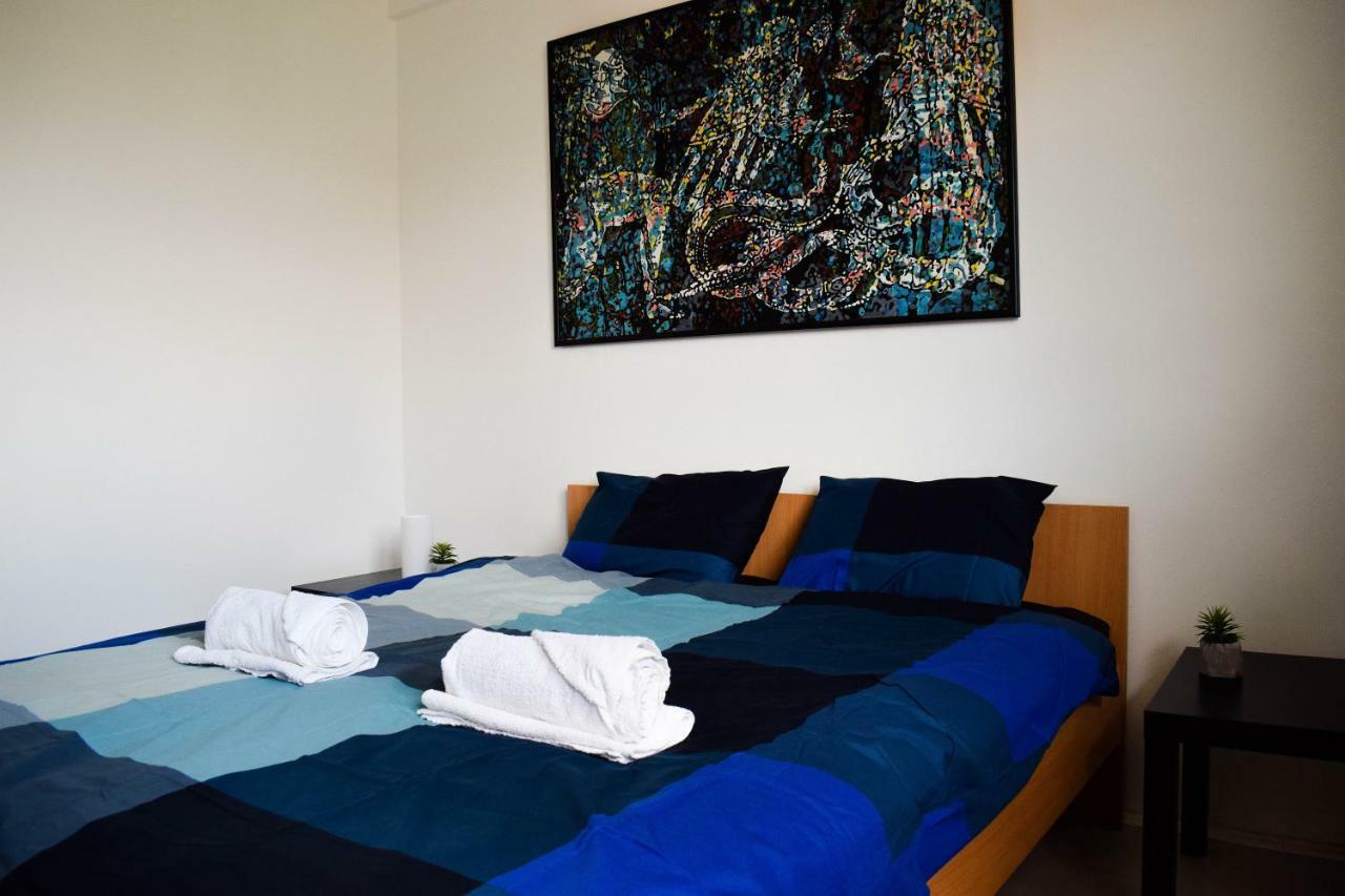 B&W Flat Apartman Szkopje Kültér fotó